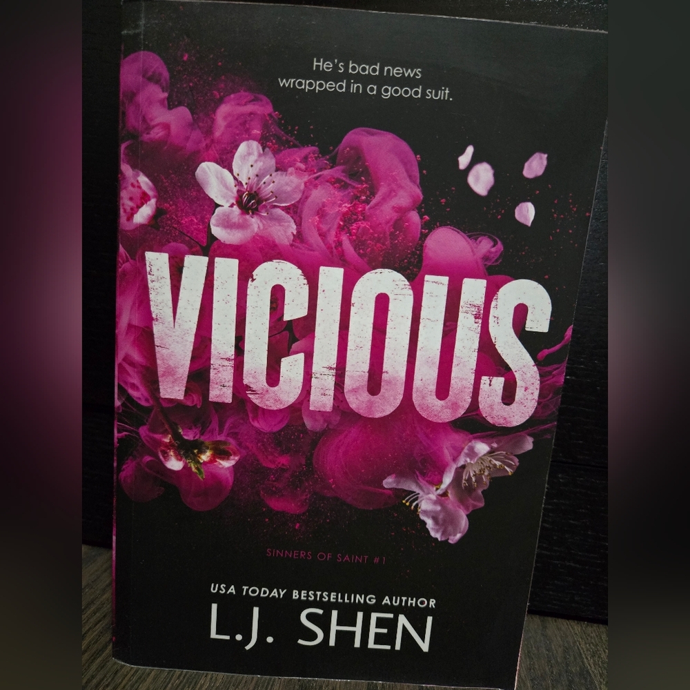 Vicious by L.J. Shen Book